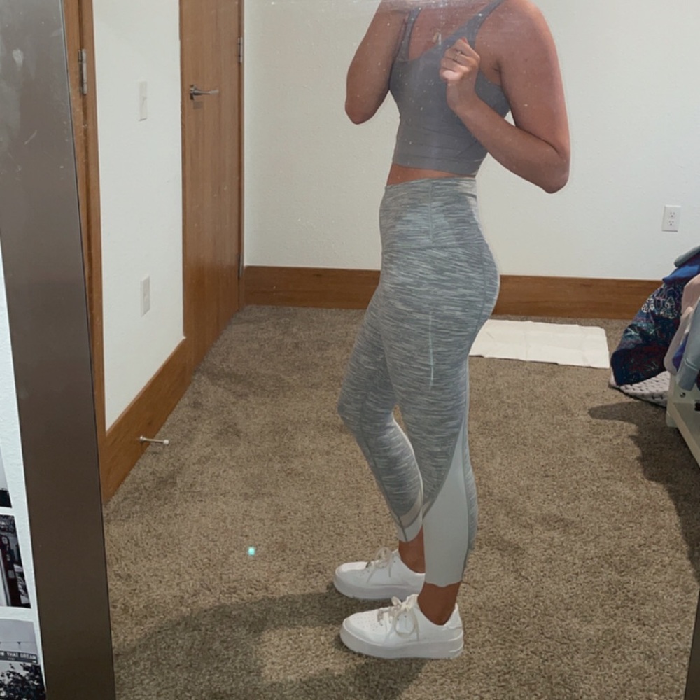 Lululemon Wunder Unders Luon Scallop 23”
